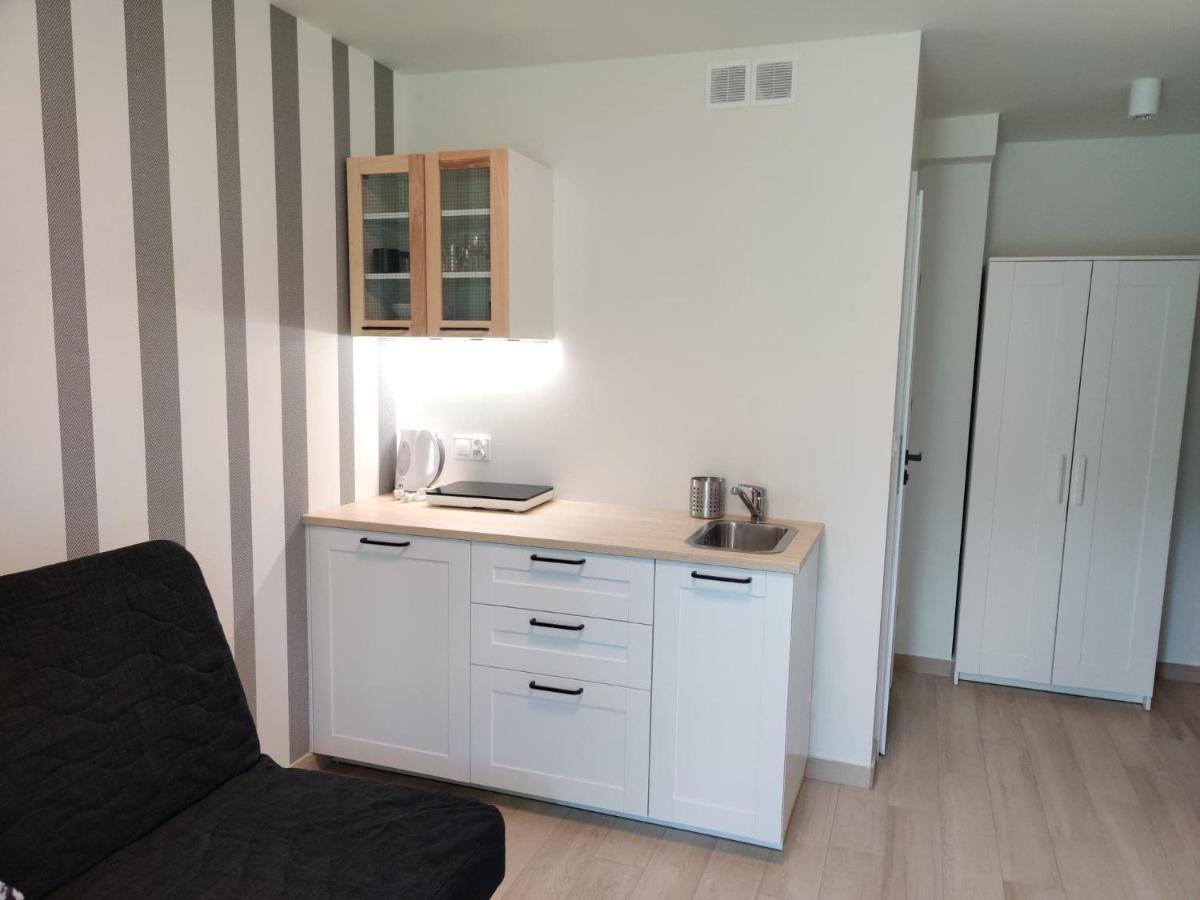 Ostrowo Plaza Hotell Exteriör bild